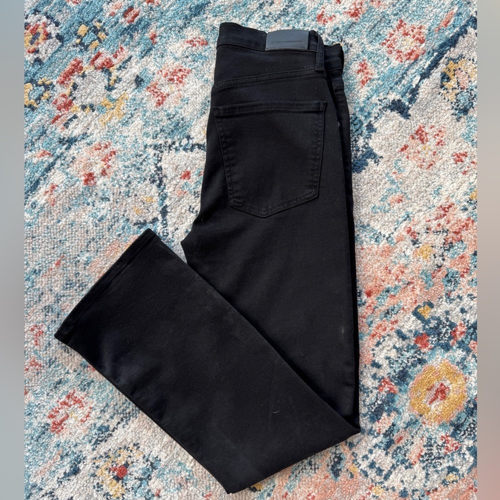 Citizens of Humanity Isola Mid-rise Cropped Bootcut Jeans
Size 25 - Picture 2 of 8